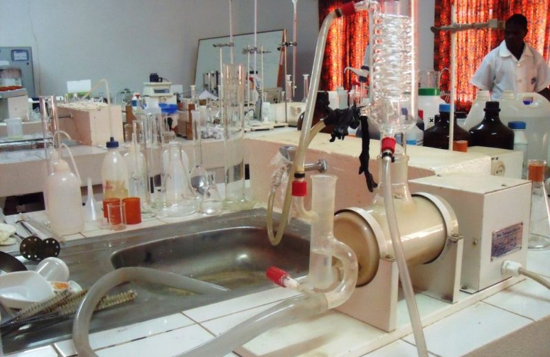 Laboratório da FAGRI (1)